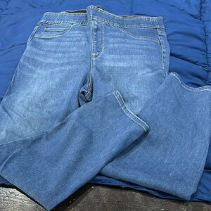 Nicole Miller pull on jeans/ jeggins